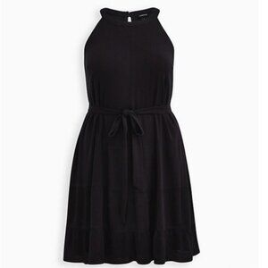 TORRID 1 Plus Size Mini Woven Tiered Dress Black Halter / High Neck Knee NO BELT